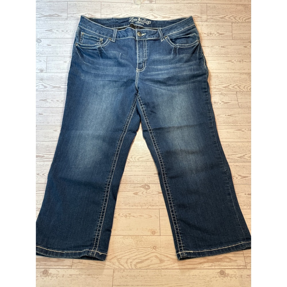 Love Indigo Capri Jeans Women 14 Blue Embroidered Sequin Denim Y2K Boho Grunge